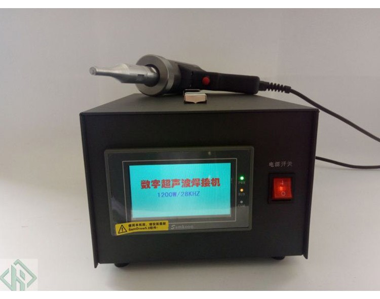 數(shù)控電腦超聲波點(diǎn)焊機(jī)