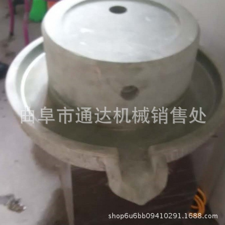 威海 小型豆?jié){石磨機(jī) 通達(dá)牌 暢銷多功能豆腐芝麻醬石磨機(jī)腸粉磨