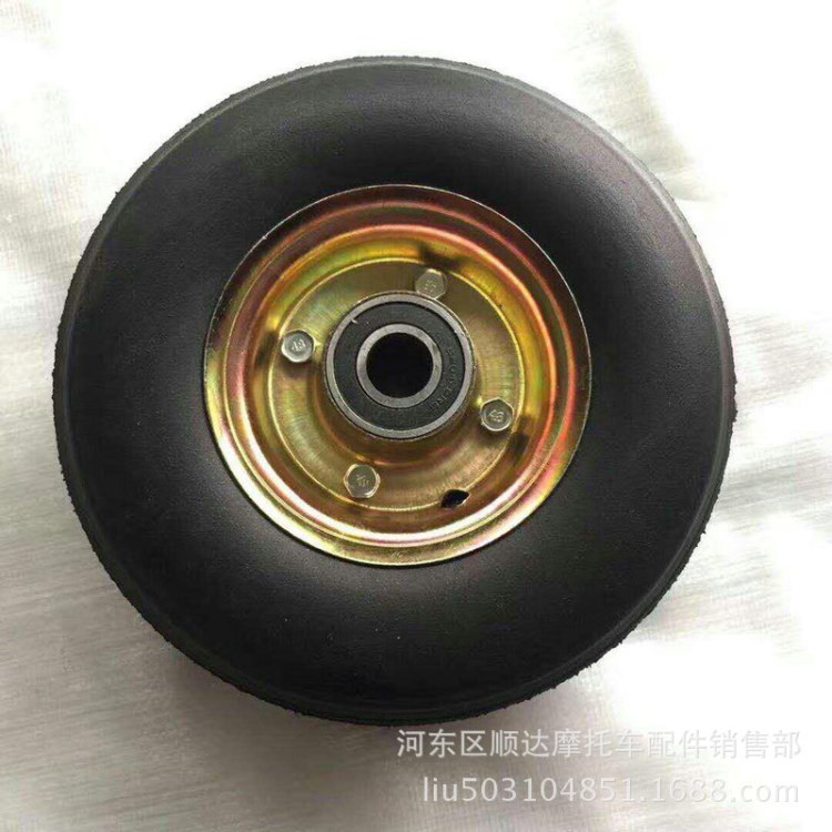 廠家直銷(xiāo)20孔膠粉輪免充氣防扎 耐磨載重防刺輪胎外胎型號(hào)