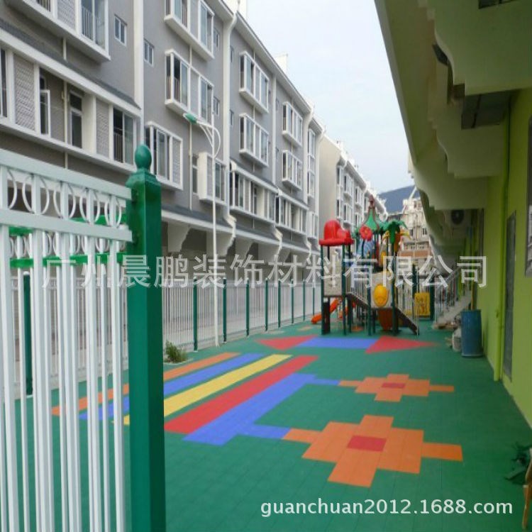 幼兒園室外彈性塑膠地板  防火防滑彈性卡通室外塑膠地板