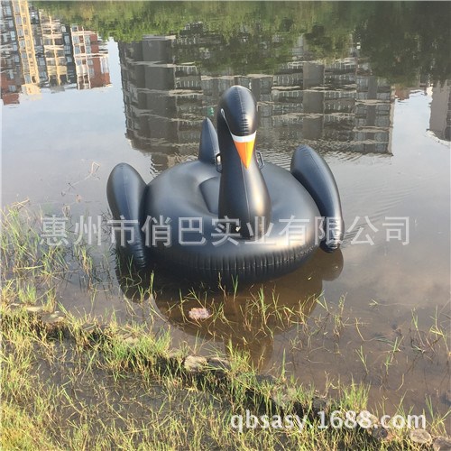 廠家各種款式動(dòng)物充氣大白鵝水上浮排坐騎PVC充氣產(chǎn)品