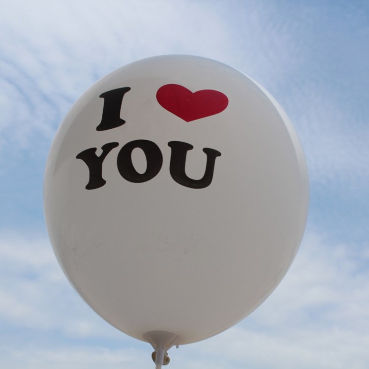 12寸乳胶气球i love you爱心圆形气球 情人节婚庆节日气球
