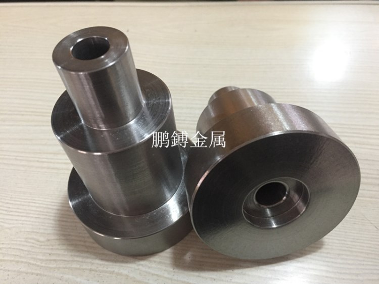 加工訂制各種規(guī)格鎢燒結件，鎢異形件，鎢料臺，鎢柱，鎢塊，鎢餅