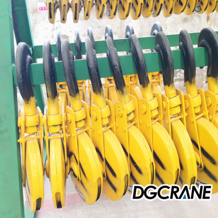 批發(fā)0.5T-32T起重機(jī)機(jī)械配件 電動(dòng)葫蘆 吊鉤 鉤頭