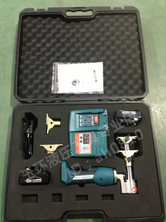 巨力 充電式液壓 壓管工具 EZ-1240 液壓 電動壓管壓接機