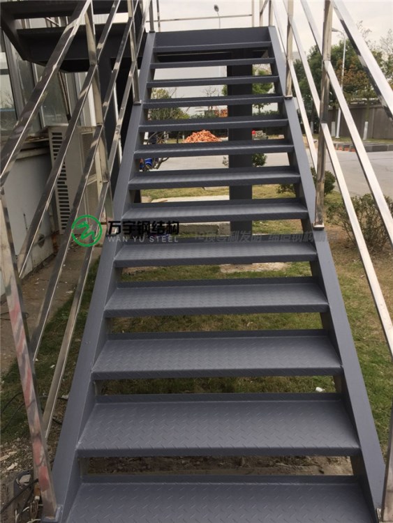无锡消防钢楼梯 无锡钢结构厂房 苏州钢结构公司 中铁七局合作商