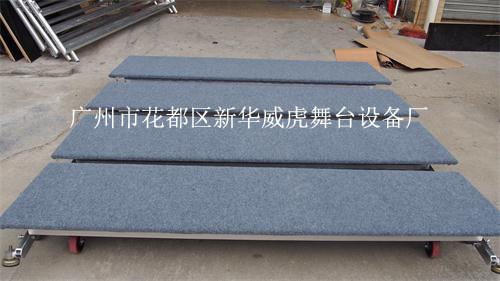 廠家制作可站可坐鋁合金合唱臺，折疊合唱臺，校園演出用合唱臺