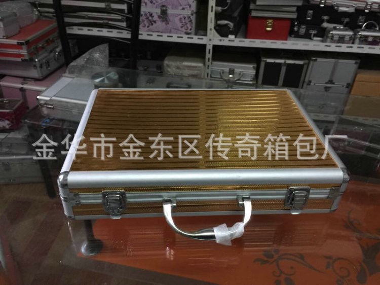 厂家批发定制铝合金工具箱 纹身套装工具箱 美术教学工具箱