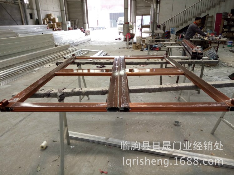 全國肯德門 自由門 仿銅 拉絲門 質(zhì)量好 價格低