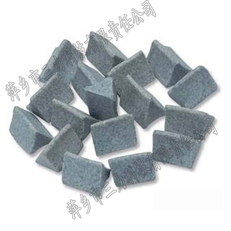 棕剛玉磨料 廣東江西研磨石  研磨材料  重切削倒角石 去毛刺飛邊