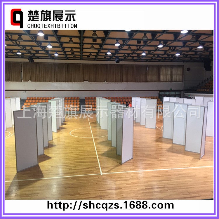 提供學(xué)校臨時(shí)書畫作品展板出租 搭建拆運(yùn)輸一體服務(wù)租賃 畫展