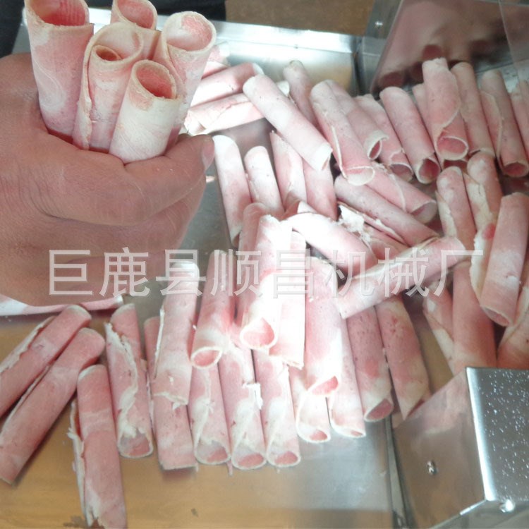 全自動(dòng)數(shù)控凍肉切卷機(jī) 肉類(lèi)羊肉卷切片機(jī) 多功能牛肉卷切片機(jī)