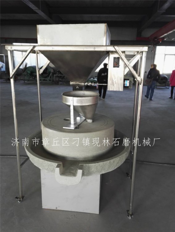 現(xiàn)林石磨大型電動(dòng)石碾機(jī) 韭菜花辣椒石碾機(jī) 50連鎖酒店用豆?jié){石磨