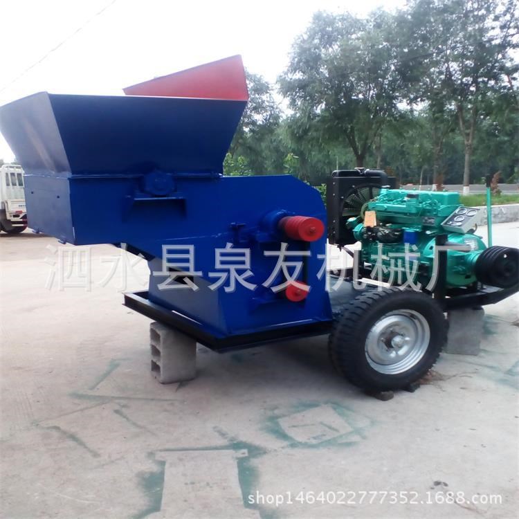 大型稻草秸稈粉碎機(jī)  自動扒料粉草面子機(jī) 玉米秸稈粉碎機(jī)50--80