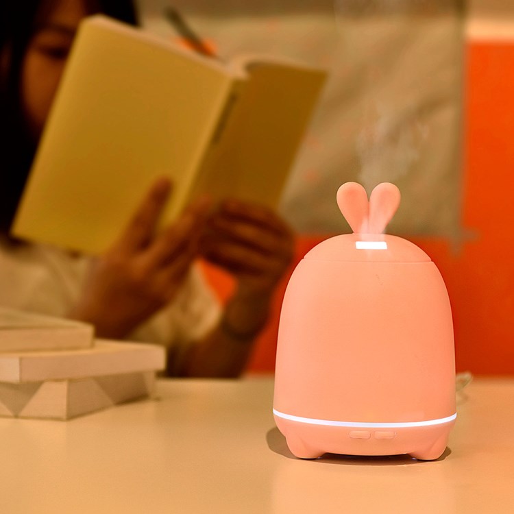 創意兔子香薰機usb小型便攜式超聲波霧化家用迷你香薰加濕器批發