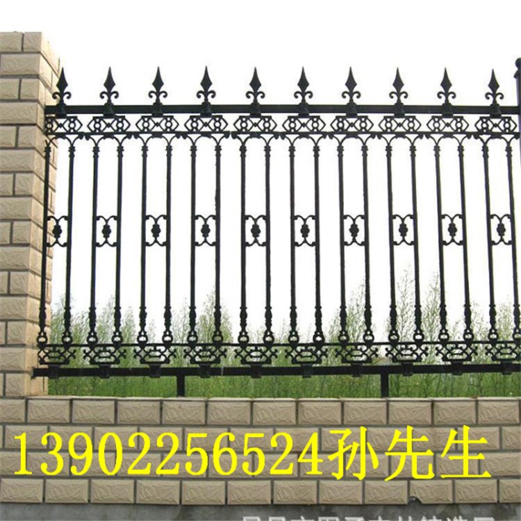 廠家定做鑄鐵圍欄 護(hù)欄鑄鐵圍欄別墅門 鐵藝樓梯大門鐵藝配件