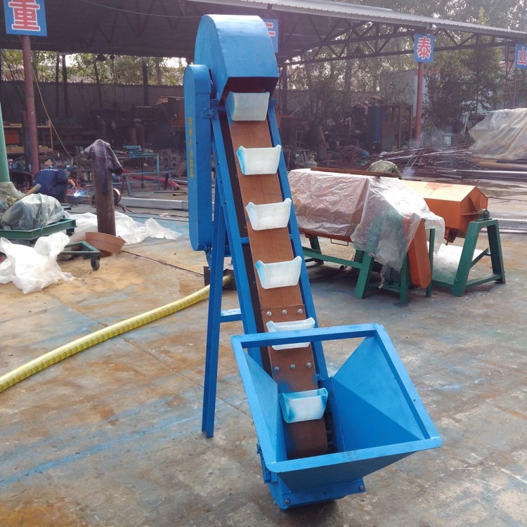 大豆咖啡豆皮带挖斗输送机 倾斜斗式提升机 无破损自动上料提升机