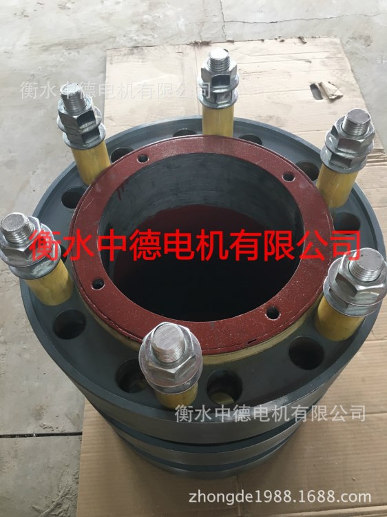 生產滑環集電環碳刷架碳刷蘭州YRKK630-6-1600KW系列