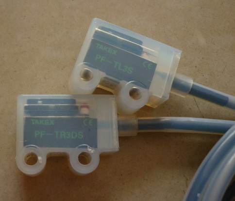 日本竹中TAKEX /PF-TL3S,PF-TR3D光電開關(guān)