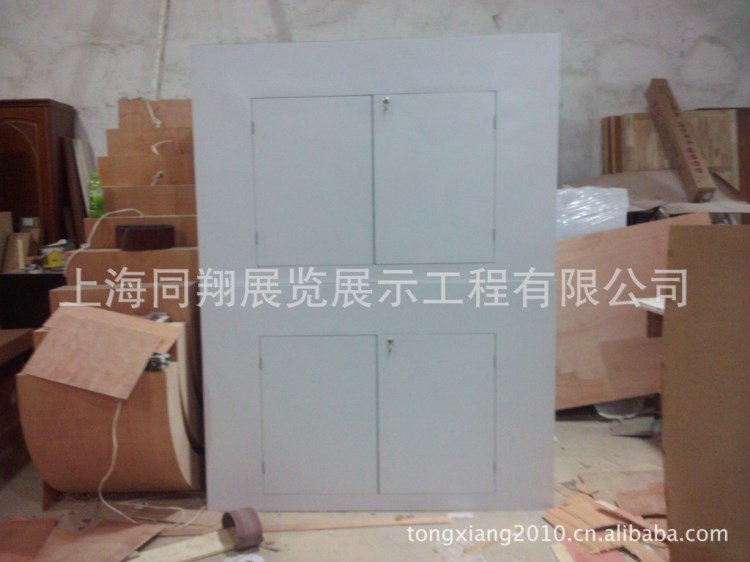 大型自有工廠制作展臺設計與搭建