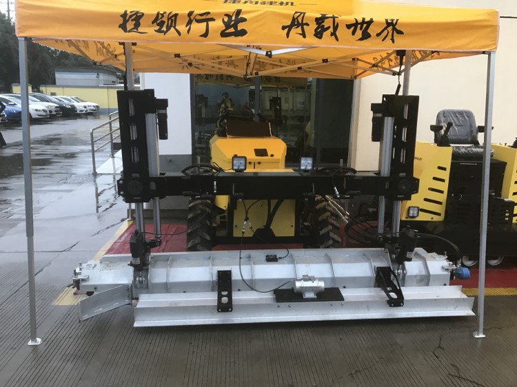 上海捷舟LS-400激光整平機瑞典萊卡激光系統(tǒng)原裝本田廣州現(xiàn)貨
