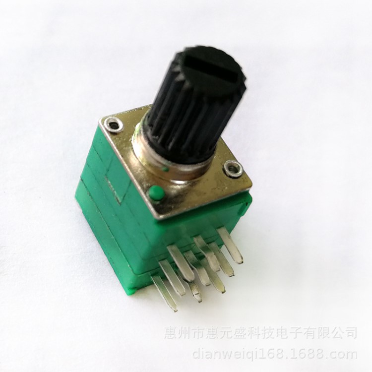 可調(diào)電阻 三聯(lián)塑膠柄電位器 車載音響汽車功放專用電位器 多聯(lián)