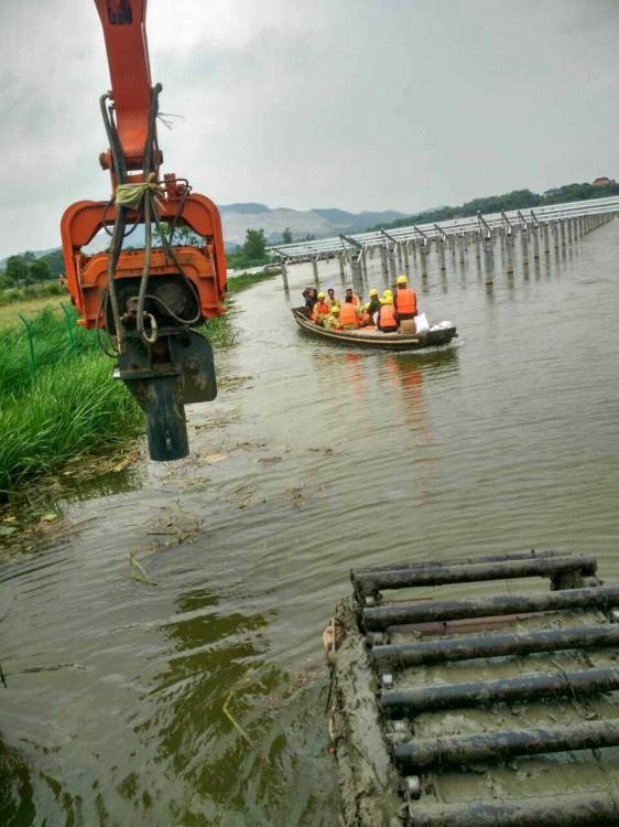 水陸兩用挖掘機(jī)   大量水挖機(jī)出租