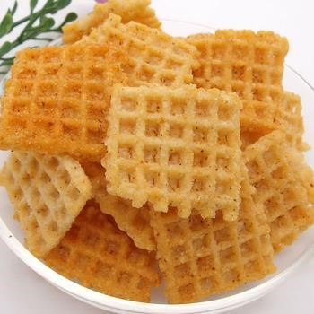 鍋巴油炸膨化休閑食品生產(chǎn)線 面粉油炸食品加工設(shè)備