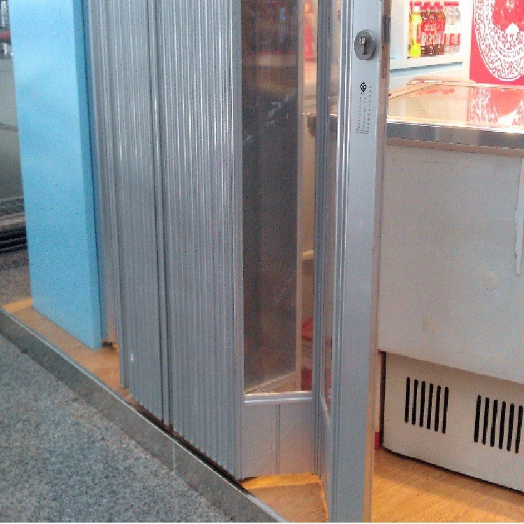 供應批發: 鋁合金折疊門  鋁合金水晶折疊門 防盜性好使用壽命長