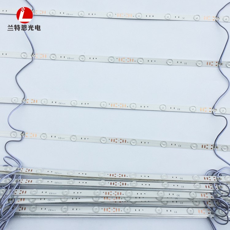 廠家直銷高亮12V100漫反射燈條批發(fā) 背光源低壓LED卷簾式硬燈條