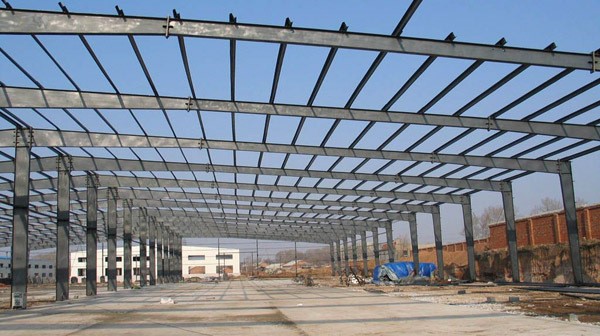 鋼結構廠房頂部翻新，換瓦片，加隔熱保溫層，柔性屋面防水修復