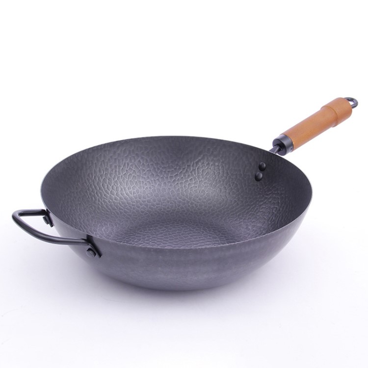 廠家批發(fā)章丘鐵鍋多功能無(wú)涂層不粘鍋炒鍋家用禮品鑄鐵鍋一件代發(fā)