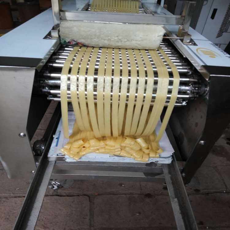 新款涼皮機 小型自動控溫涼皮機 商用仿手工涼皮搟面皮機價格