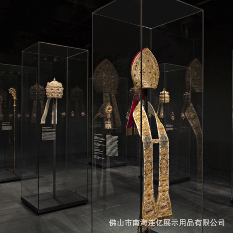 博物館展柜定制 專用玻璃博物館展示柜 古代頭飾文物中島展柜落地