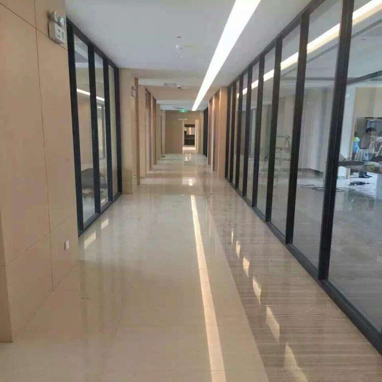 佛山 酒店成品隔斷 隔音板 辦公室玻璃隔斷 隔墻高隔斷 批發(fā)定制