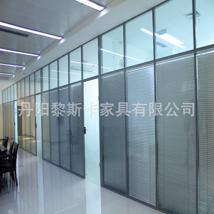 生產(chǎn)供應(yīng) 丹陽(yáng)鋁合金高隔斷 單雙玻百葉高隔斷 廚房室內(nèi)高隔斷