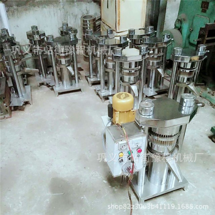 供應(yīng)液壓芝麻榨油機(jī) 車載流動式香油機(jī) 125不銹鋼商用菜籽榨油機(jī)