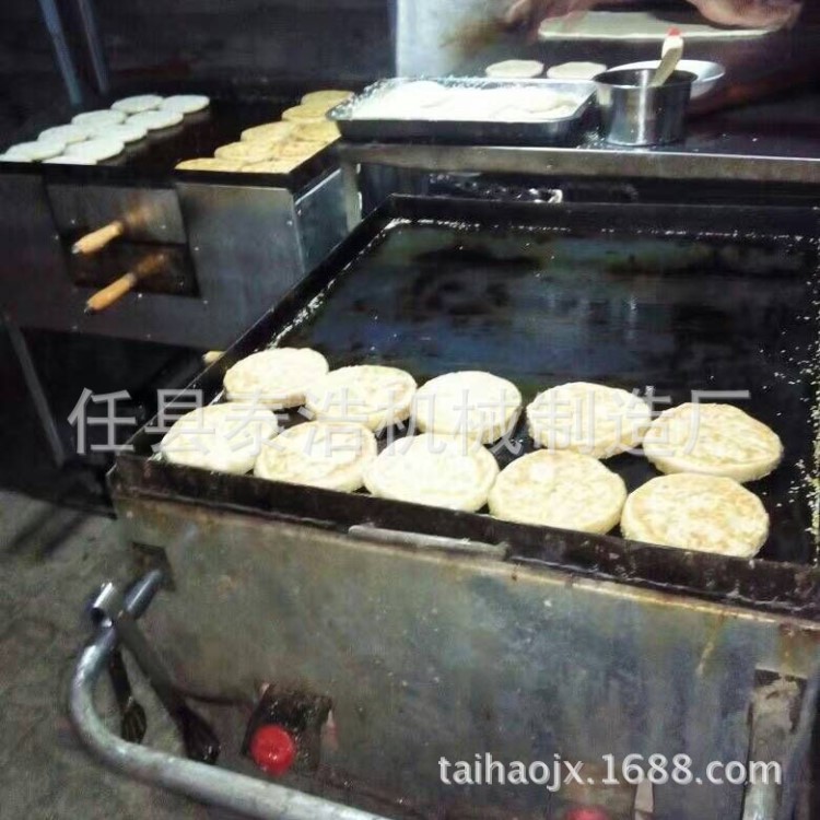 河北驢肉火燒電烤箱 潼關(guān)肉夾饃爐子燒餅爐 商用電熱烙烤爐