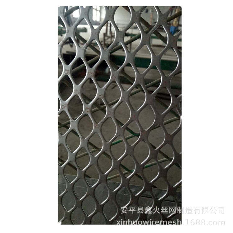 供應Q235沖孔網   鐵板沖孔網 鍍鋅吸音穿孔板
