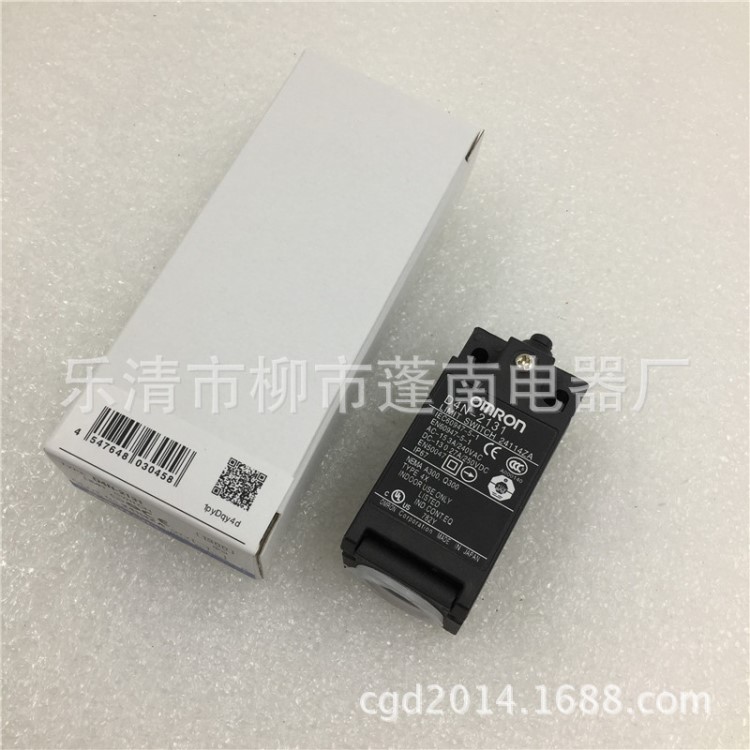 電梯式 D4NA-4131 行程開關 限位開關 位置位移開關 D4N-4132