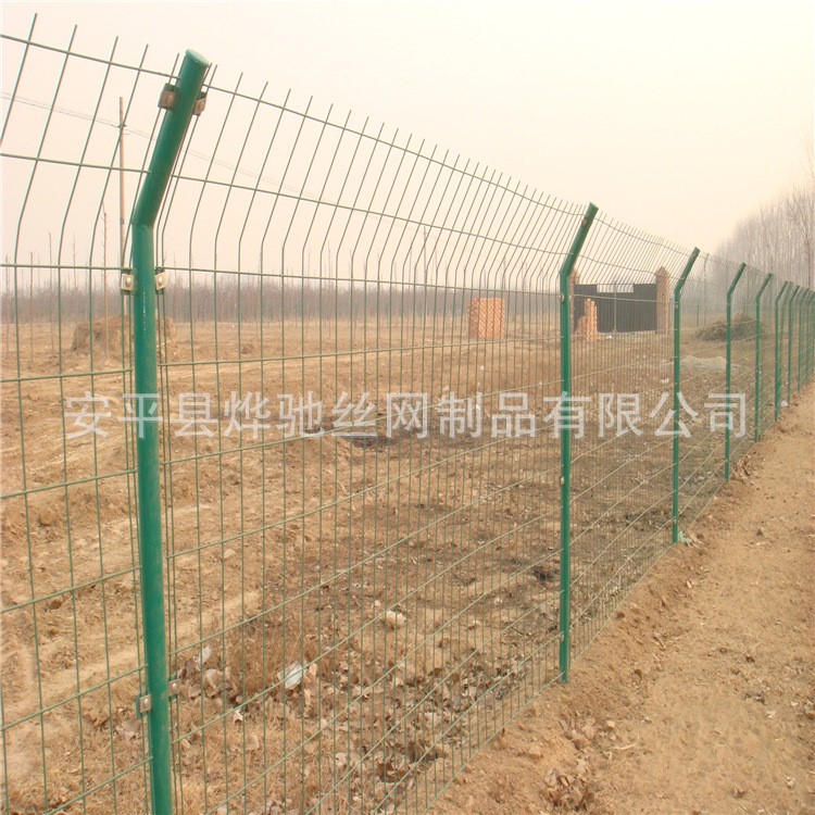 供應簡易鐵絲圈地網現場安裝 批發果樹種植圍網廠家直銷