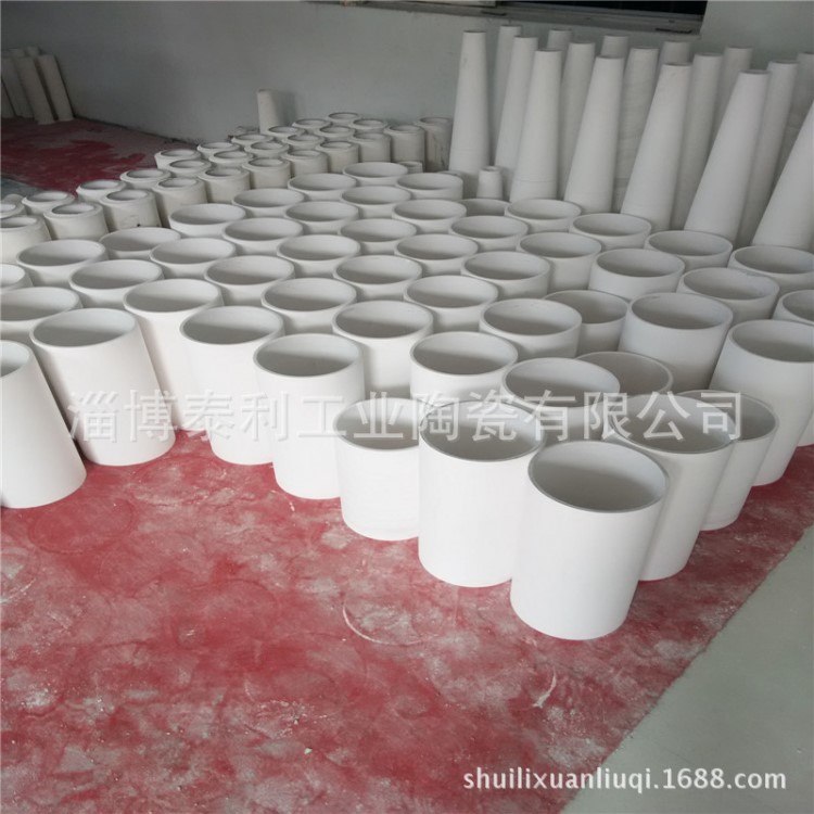 耐磨陶瓷管道。陶瓷耐磨符合管道，定做耐磨陶瓷管