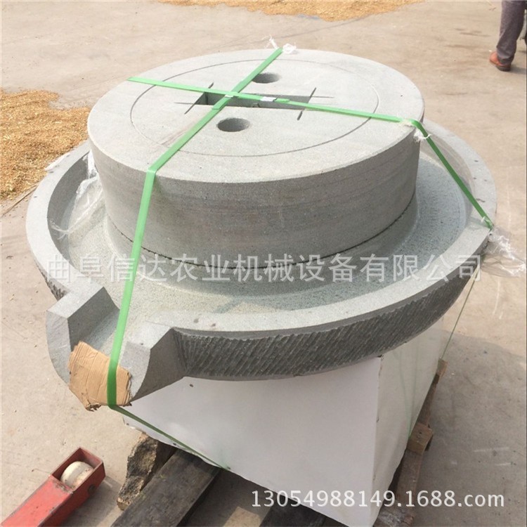 腐坊專(zhuān)用石磨機(jī) 家用小型豆腐石磨豆?jié){機(jī) 多用途電動(dòng)石磨