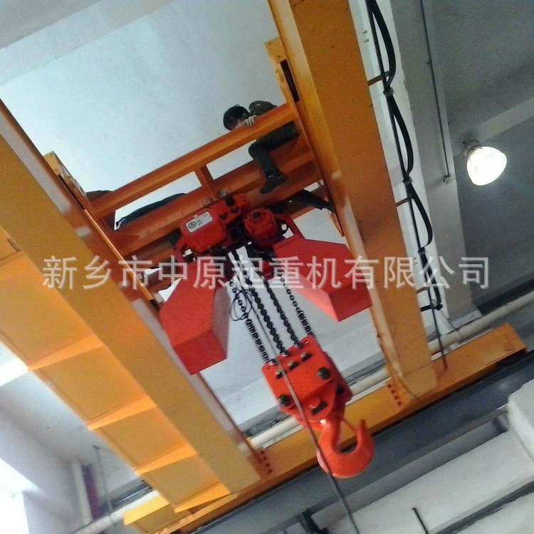 5噸雙梁起重機(jī) 雙梁橋式起重機(jī) 雙梁電磁小車旋轉(zhuǎn)起重機(jī)