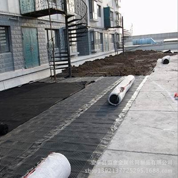地下室疏水板 30厚凹凸型濾水板凸片高2公分車庫排水板防水陜西省
