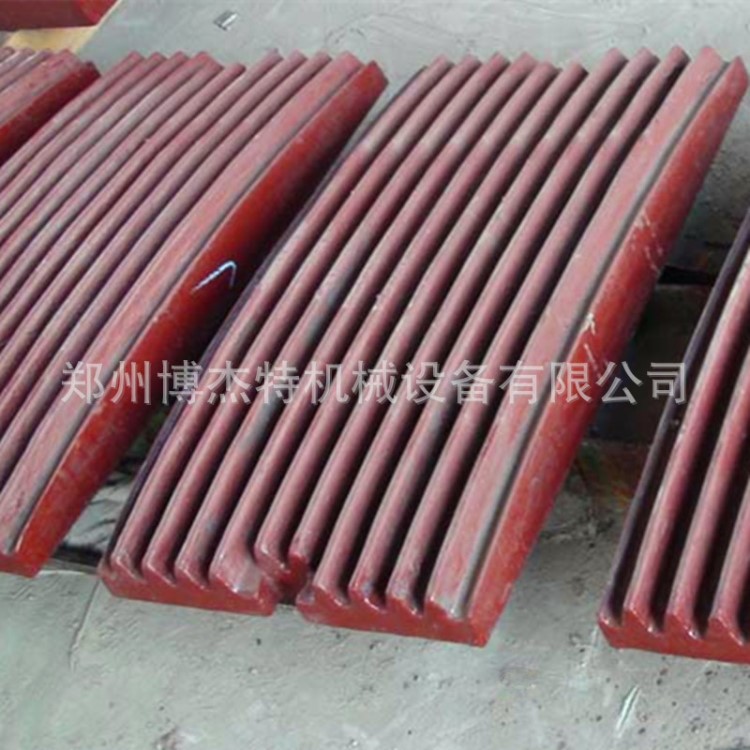 供應顎式破碎機易損件 鄂破機牙板 顎破齒板 耐磨鄂板配件