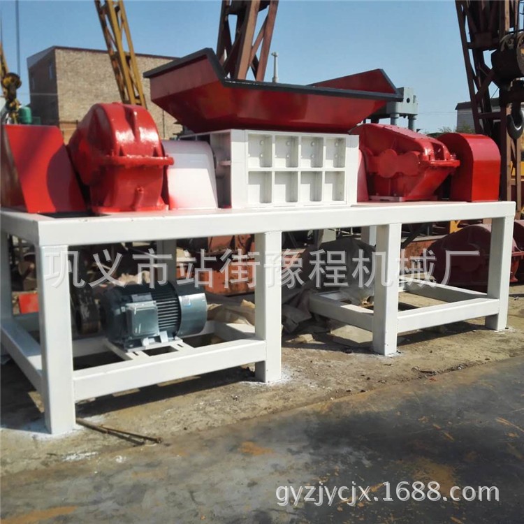 供應800型汽車門撕碎機 塑料管材管件撕碎機大口徑金屬破碎機