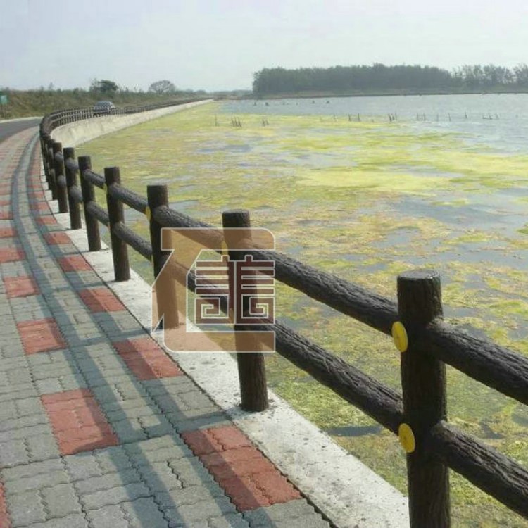 廠家批發(fā)水泥仿木欄桿 混凝土欄桿 河道仿木護欄 公園仿木欄桿