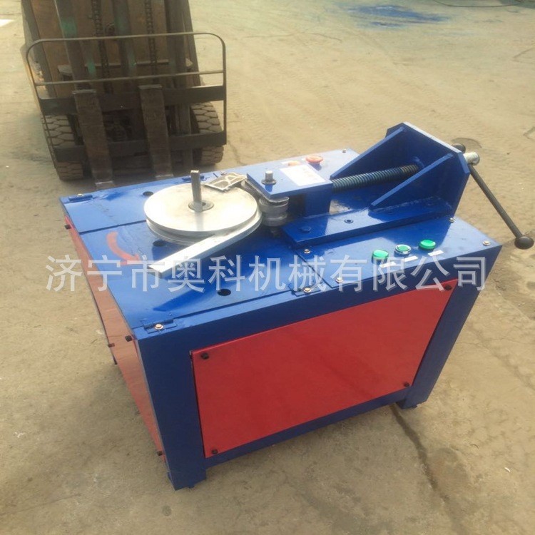 U型護欄 直角彎管機 數控平臺彎管機加工局部彎角度