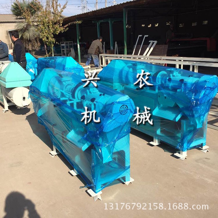 五谷雜糧去皮制糝機(jī)廠家 玉米脫皮制糝機(jī) 玉米深加工機(jī)械